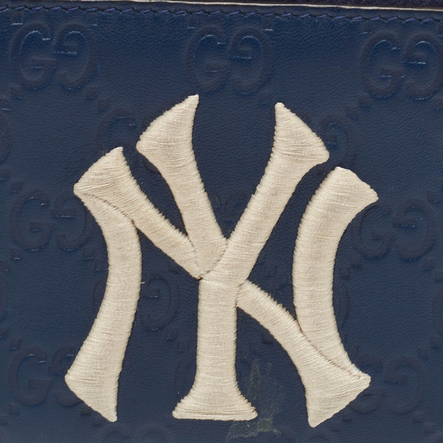 Luxury Gucci Trending 2025 Blue ssima Leather NY Yankees Patch Zip Around Wallet