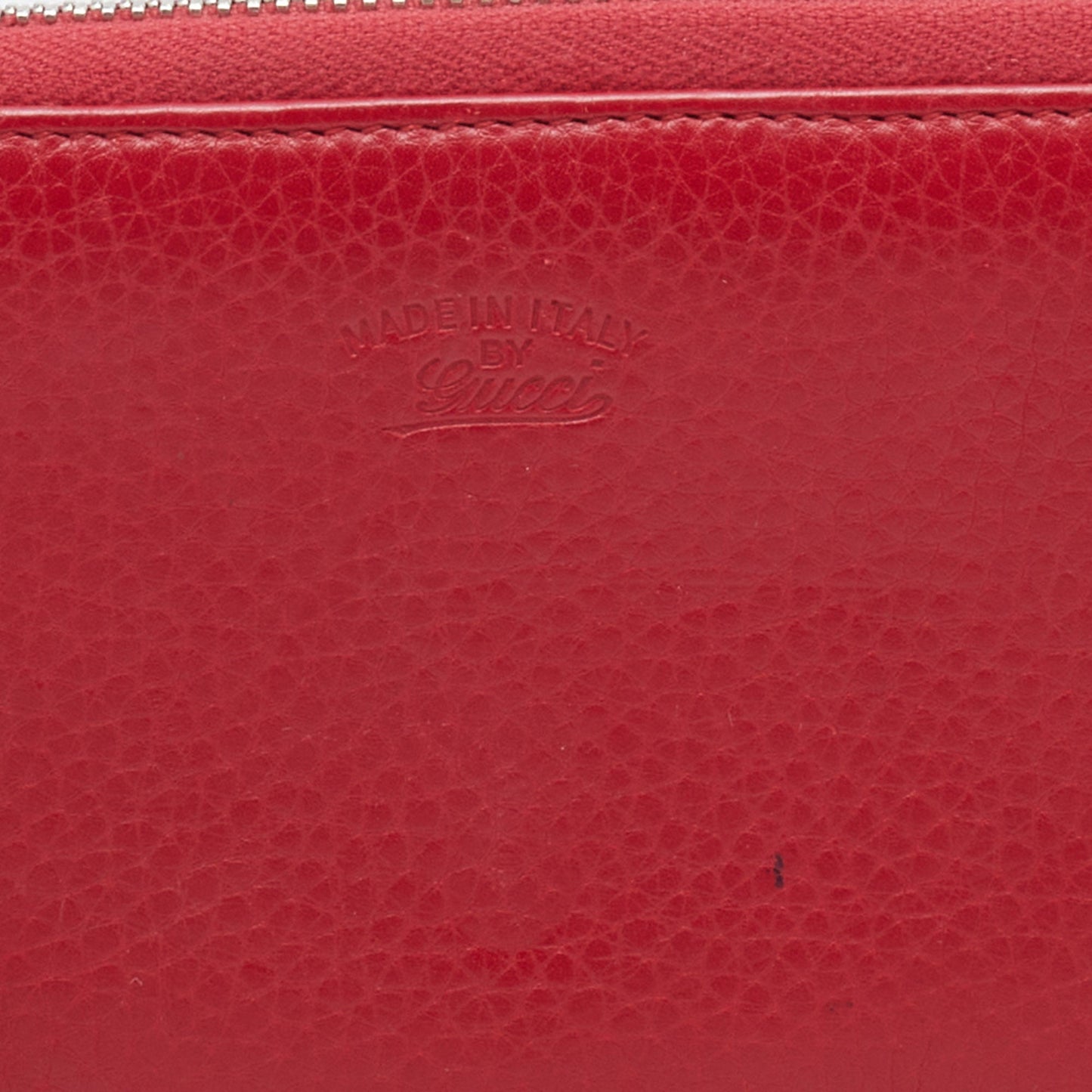 Luxury Gucci Red Leather Bamboo Tassel Zip Around Wallet