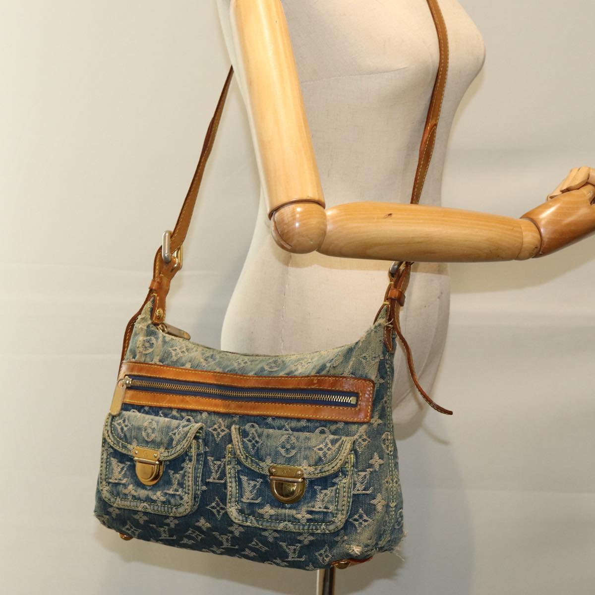 LOUIS VUITTON Monogram denim Buggy PM Shoulder Bag Blue M95049 LV mr216