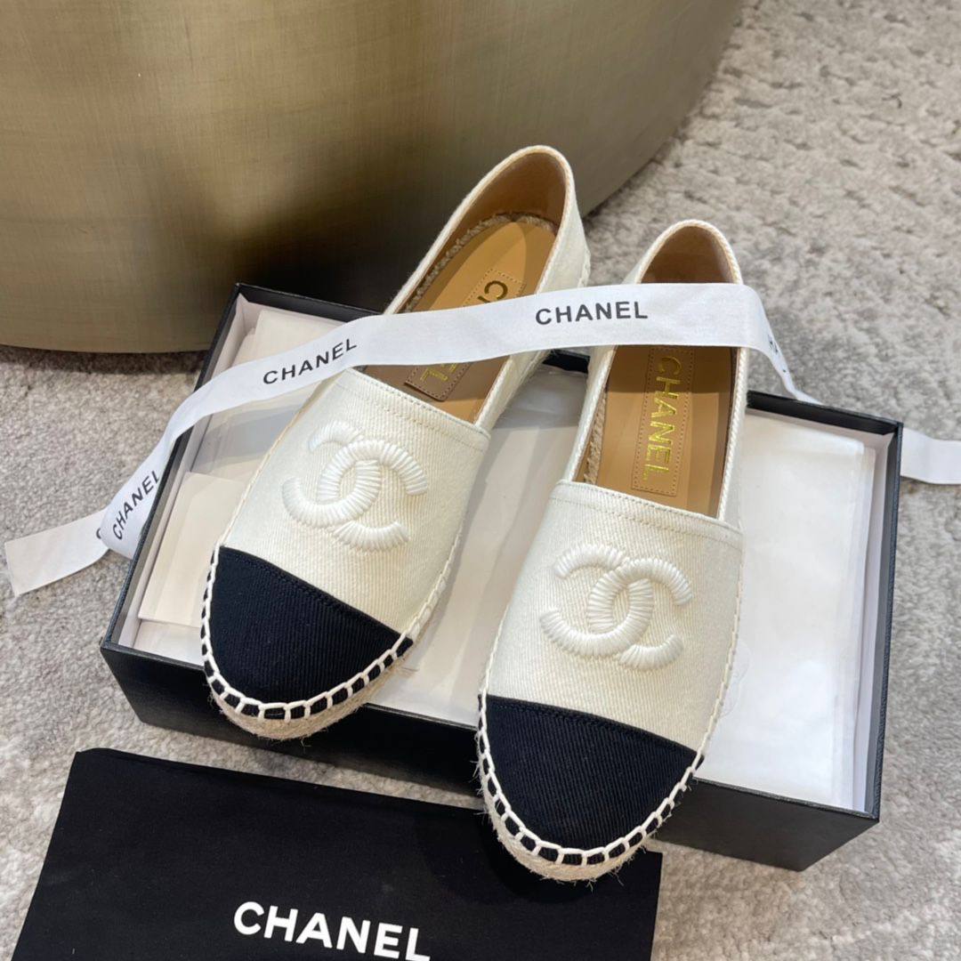 Luxury Chanel ESPADRILLES CANVAS (WHITE)