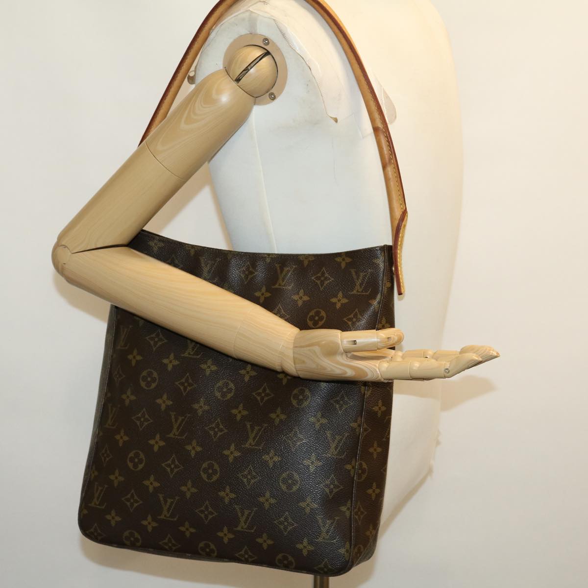 LOUIS VUITTON Monogram Looping GM Shoulder Bag M51145 pt3082