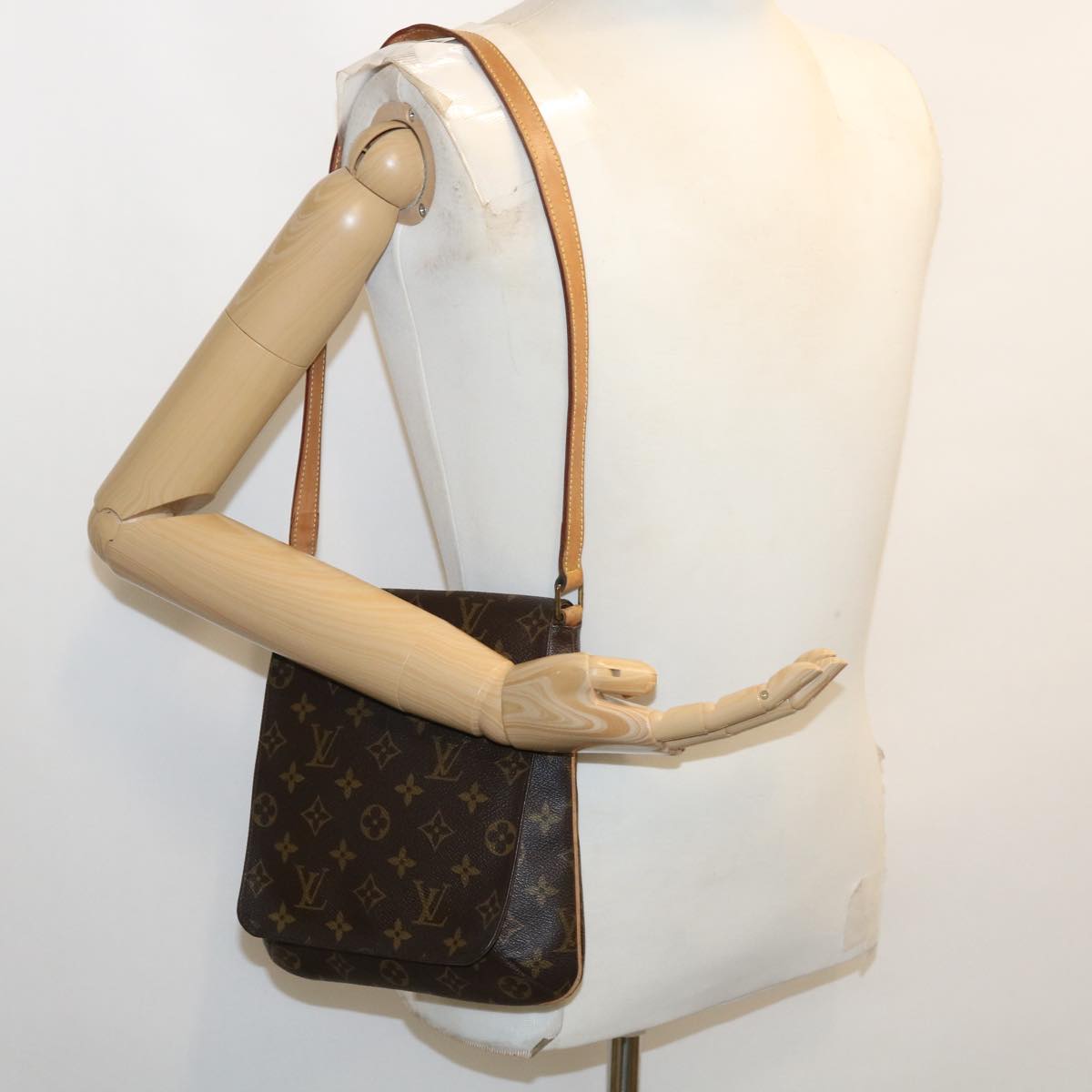 LOUIS VUITTON Monogram Musette Salsa Short Shoulder Bag M51258 LV rd2743