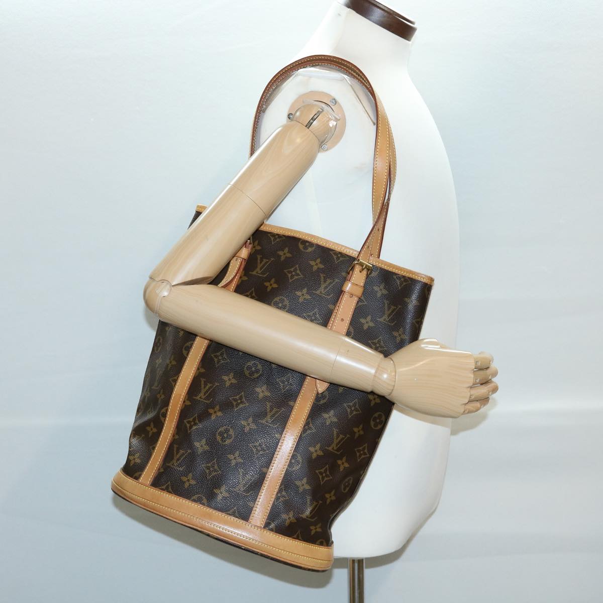 LOUIS VUITTON Monogram Bucket GM Shoulder Bag M42236 LV rd3475
