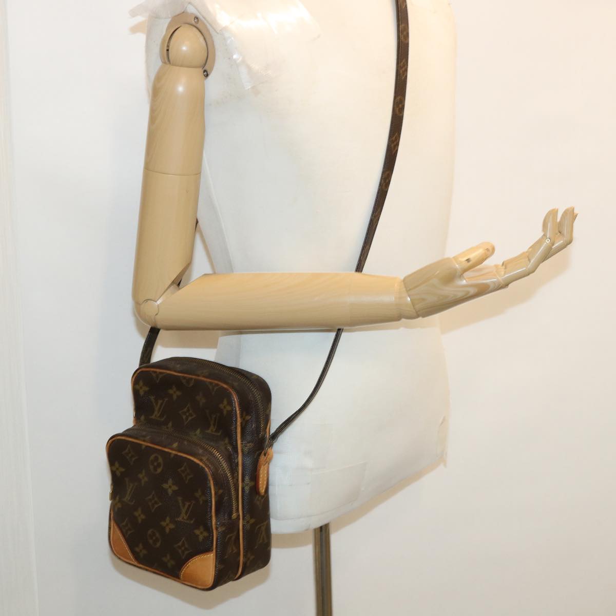 LOUIS VUITTON Monogram Amazon Shoulder Bag M45236 LV rd4283