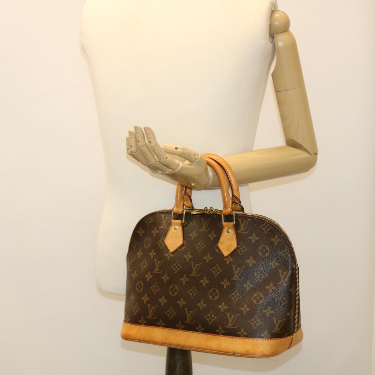 LOUIS VUITTON Monogram Alma Hand Bag M51130 LV rd4333