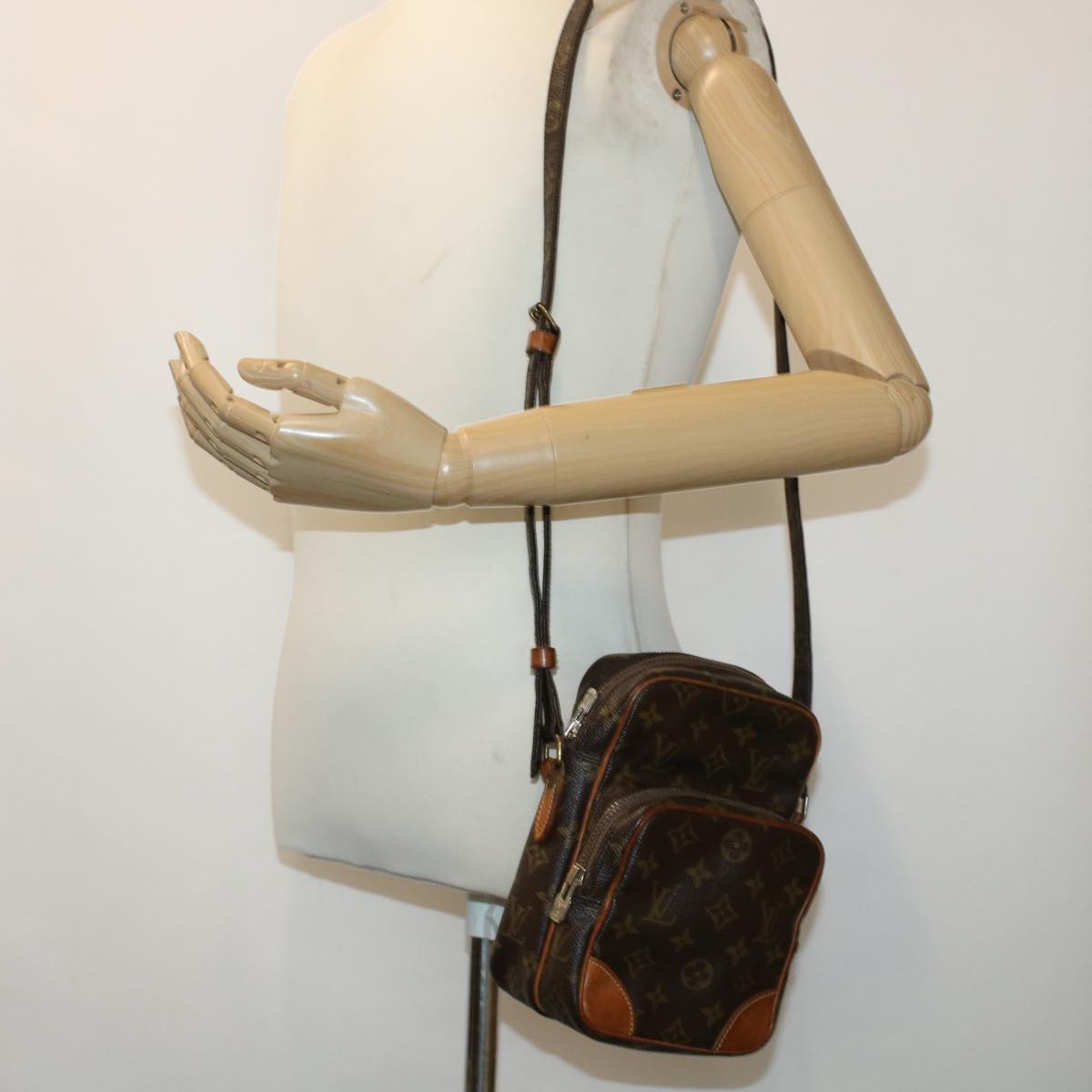 LOUIS VUITTON Monogram Amazon Shoulder Bag M45236 LV rd5265