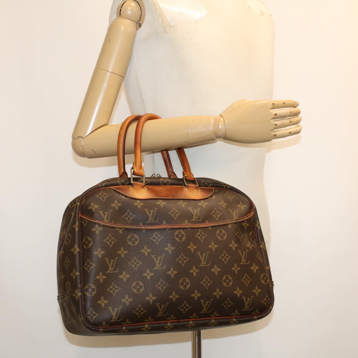 LOUIS VUITTON Monogram Deauville Hand Bag M47270 LV rd5285