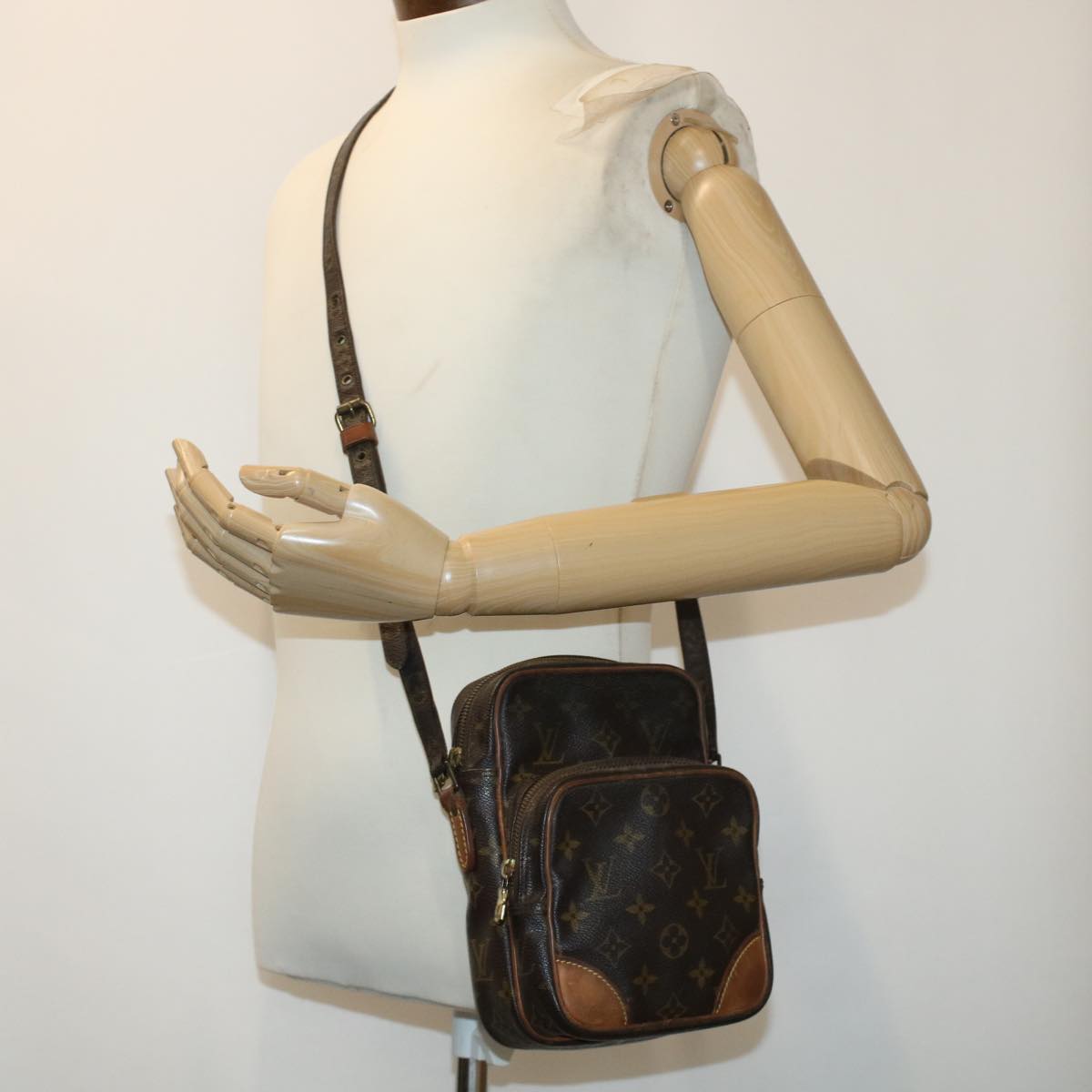 LOUIS VUITTON Monogram Amazon Shoulder Bag M45236 LV rd5315