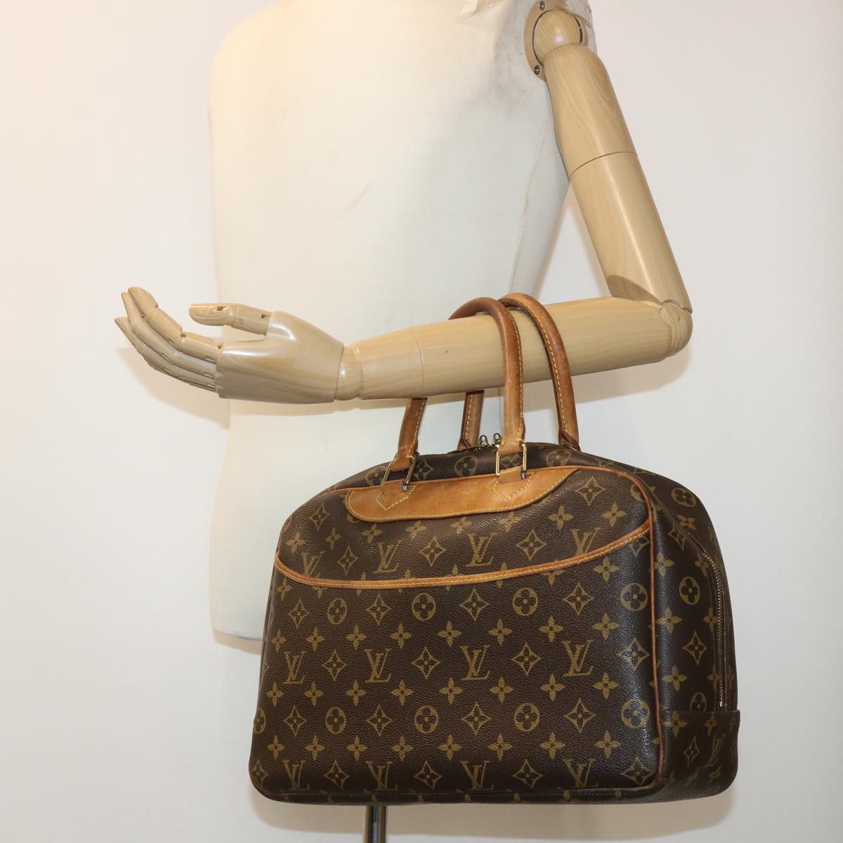 LOUIS VUITTON Monogram Deauville Hand Bag M47270 LV rd5344