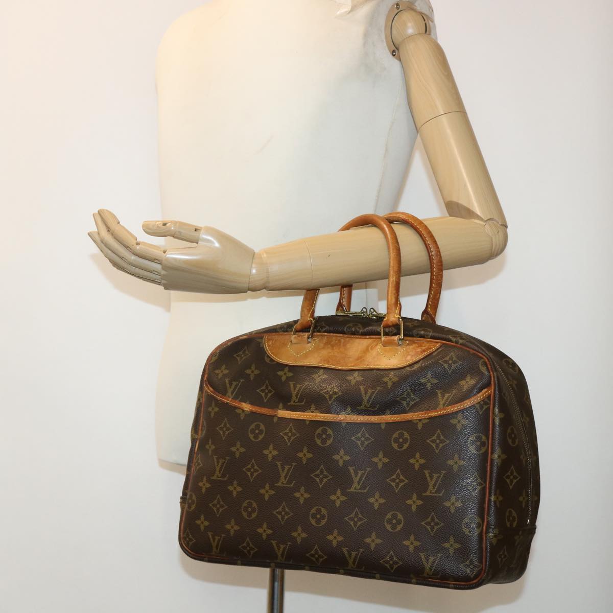 LOUIS VUITTON Monogram Deauville Hand Bag M47270 LV rd5346