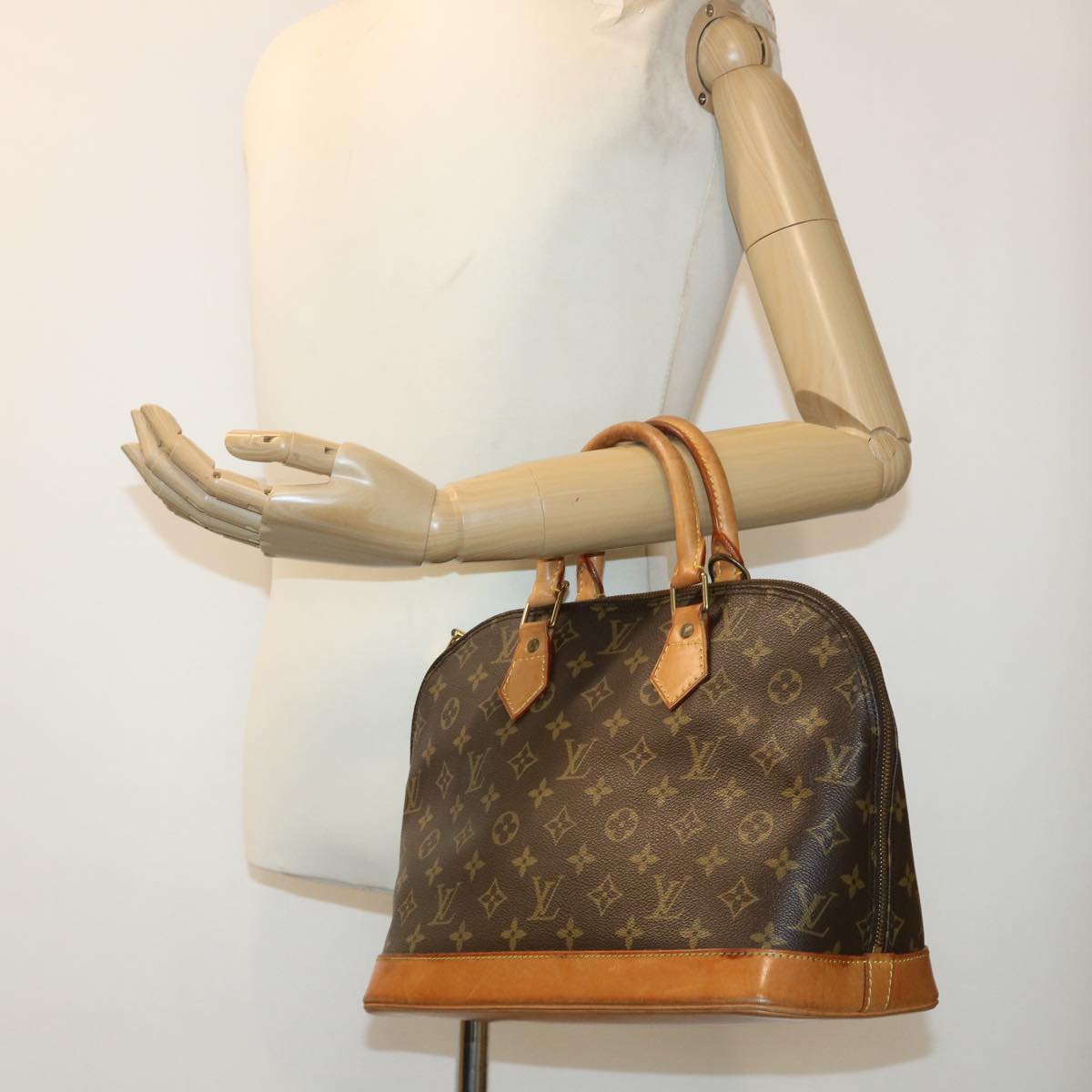 LOUIS VUITTON Monogram Alma Hand Bag M51130 LV rd5350