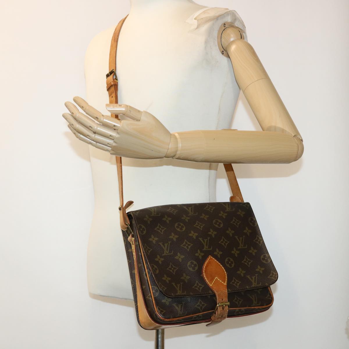 LOUIS VUITTON Monogram Cartouchiere GM Shoulder Bag M51252 LV rd5359