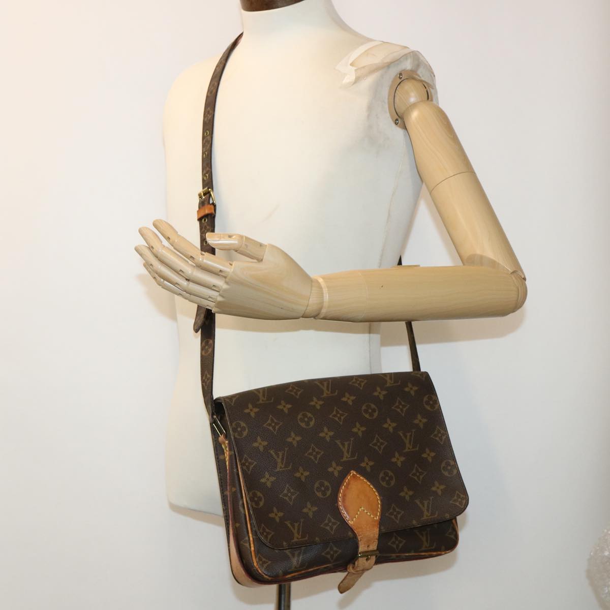 LOUIS VUITTON Monogram Cartouchiere GM Shoulder Bag M51252 LV rd5383
