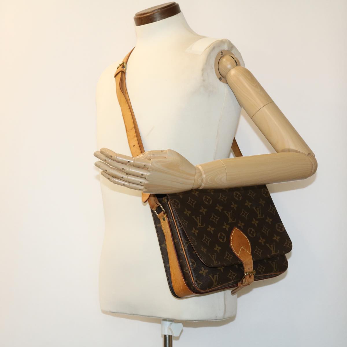 LOUIS VUITTON Monogram Cartouchiere GM Shoulder Bag Vintage M51252 LV ro390
