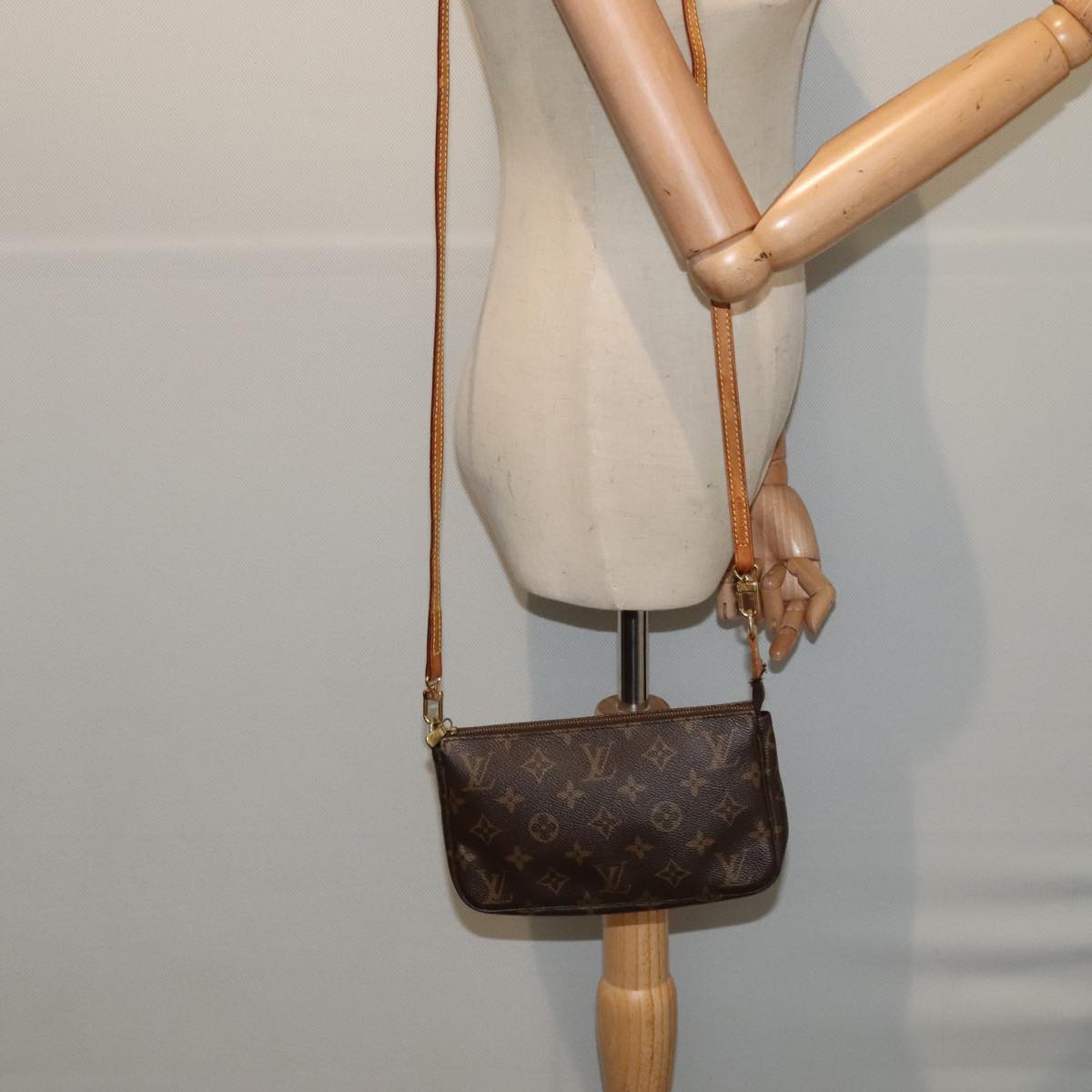 LOUIS VUITTON Monogram Pochette Accessoires Pouch M51980 LV tb1198