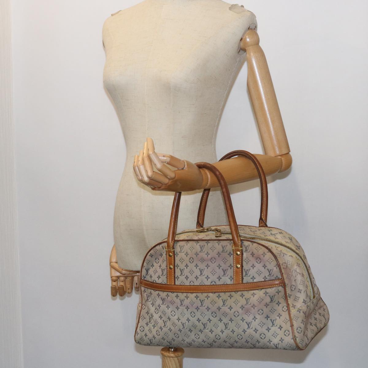 LOUIS VUITTON Monogram Mini Marie Hand Bag Blue M92003 LV th4091