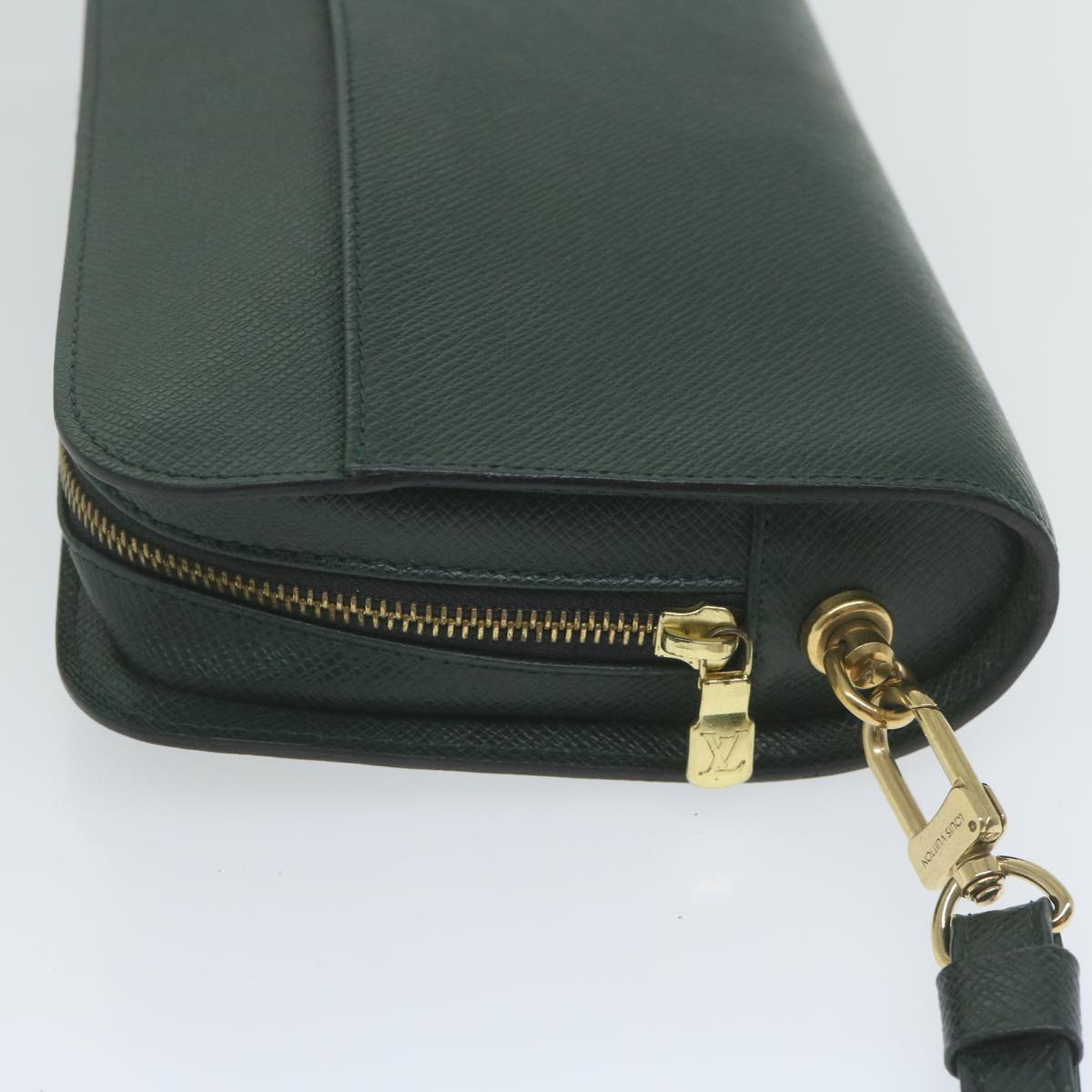 LOUIS VUITTON Taiga Baikal Clutch Bag Epicea M30184 LV th4416