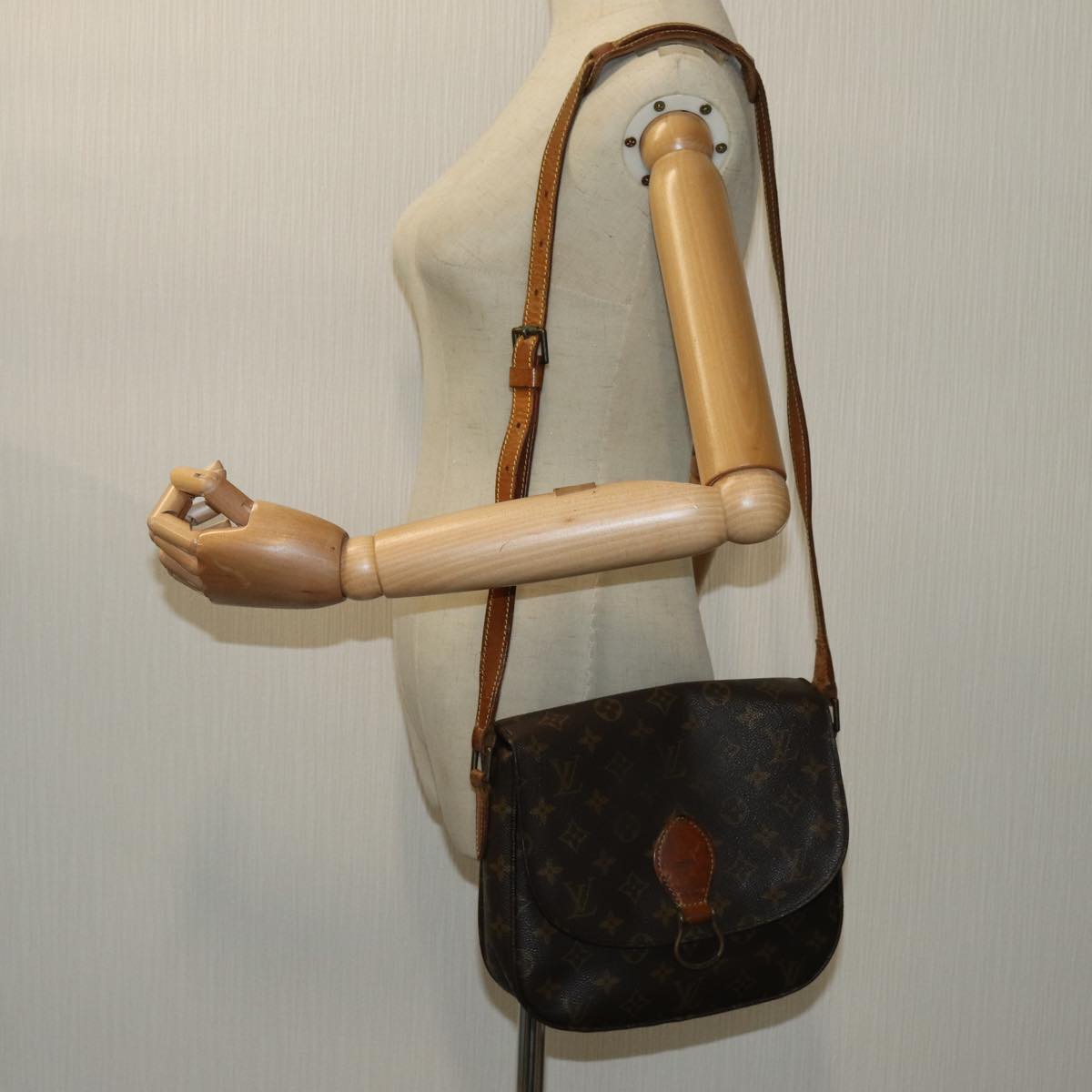 LOUIS VUITTON Monogram Saint Cloud GM Shoulder Bag M51242 LV th4755