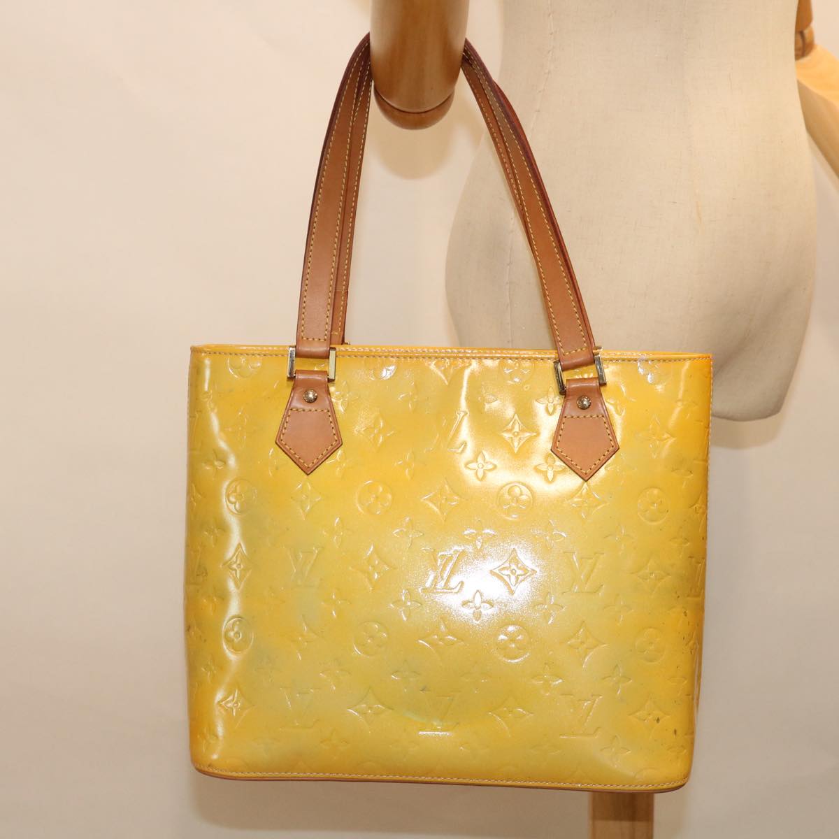 LOUIS VUITTON Monogram Vernis Houston Hand Bag Gris M91053 LV th4768