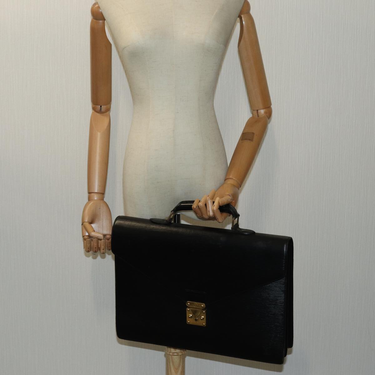 LOUIS VUITTON Epi Serviette Ambassador Business Bag Black M54412 LV th4783