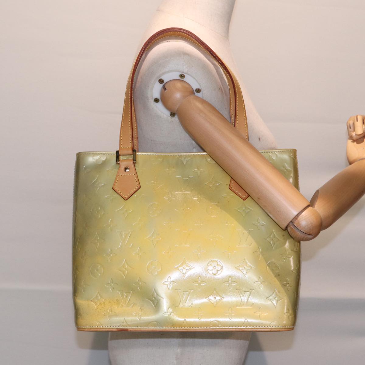 LOUIS VUITTON Monogram Vernis Houston Hand Bag Gris M91053 LV th5274