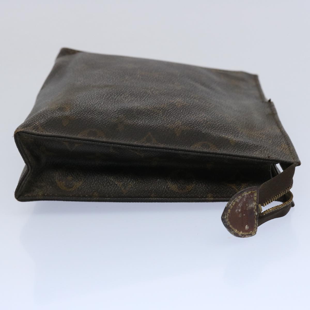 LOUIS VUITTON Monogram Poche Toilette 26 Pouch M47542 LV ti1403