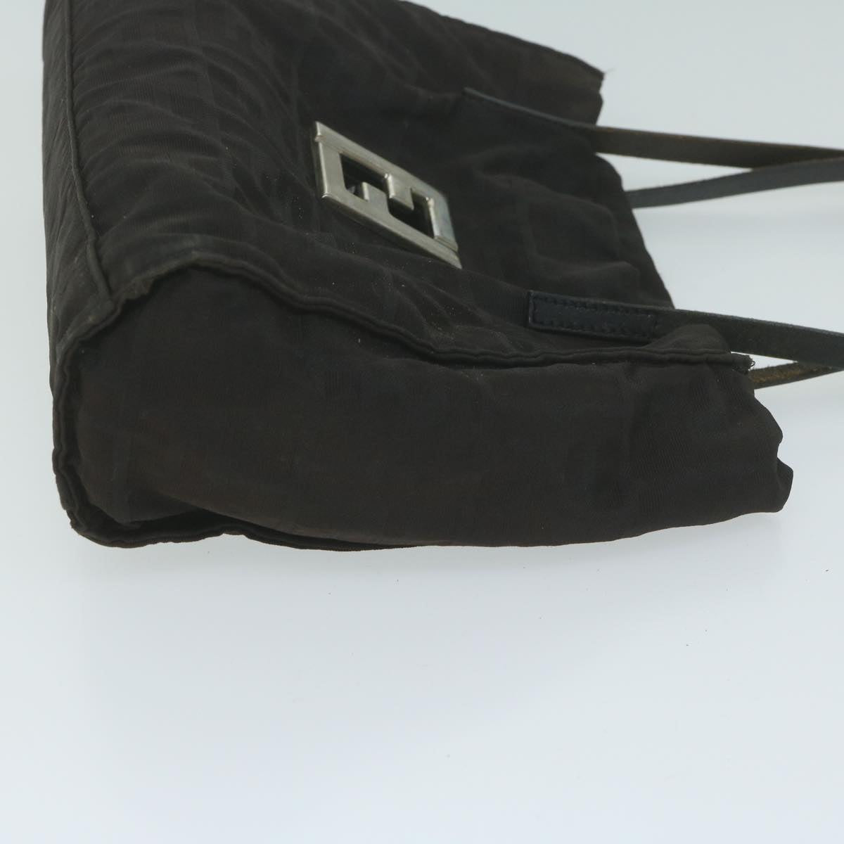 Luxury FendiZucca Canvas Shoulder Bag Blackti1473