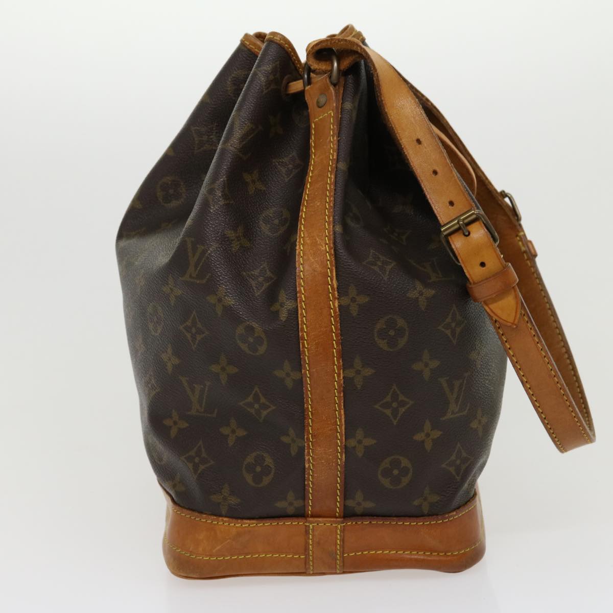LOUIS VUITTON Monogram Noe Shoulder Bag M42224 LV tp398
