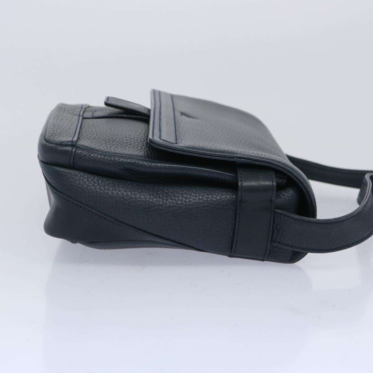 GUCCI Shoulder Bag Leather Navy 001 261 10584