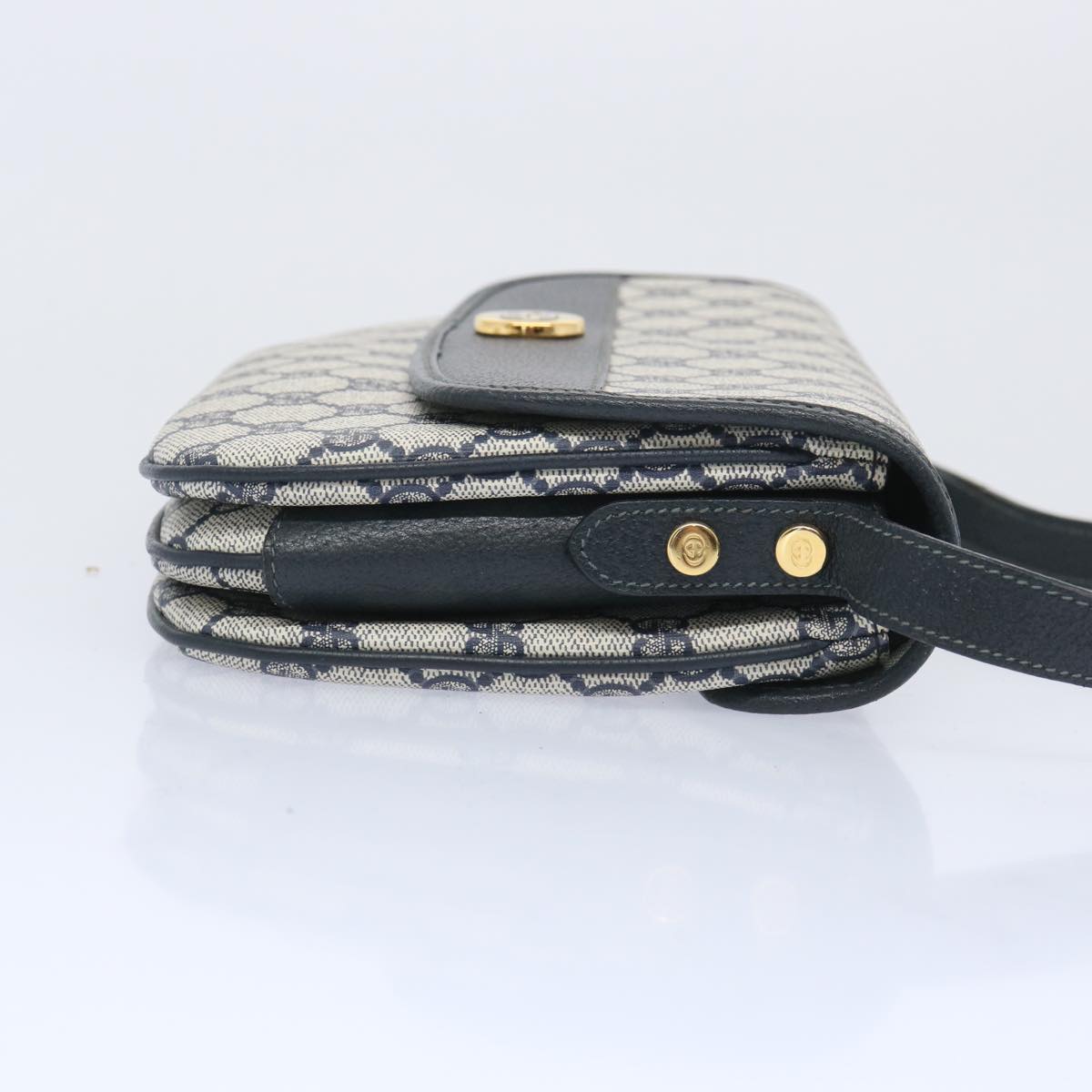 GUCCI GG Supreme Shoulder Bag PVC Navy 001 084 10631