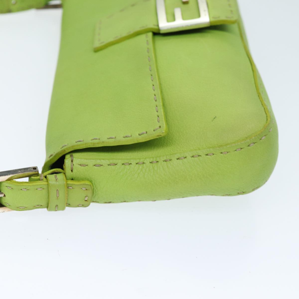 Luxury Fendi Celeria Mamma Baguette Shoulder Bag Leather Greenyk12521