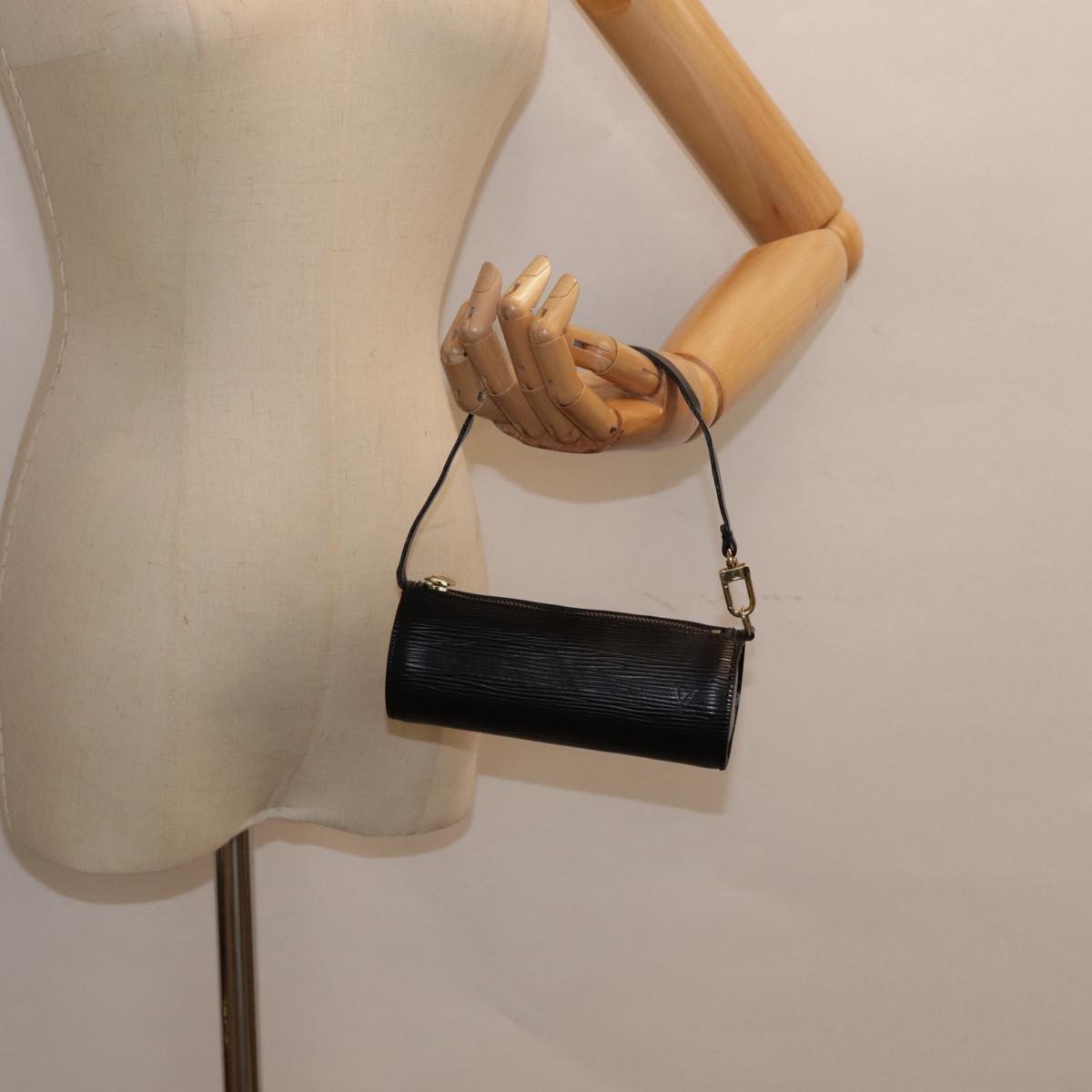 LOUIS VUITTON Epi Soufflot Pouch Black LV yk14760