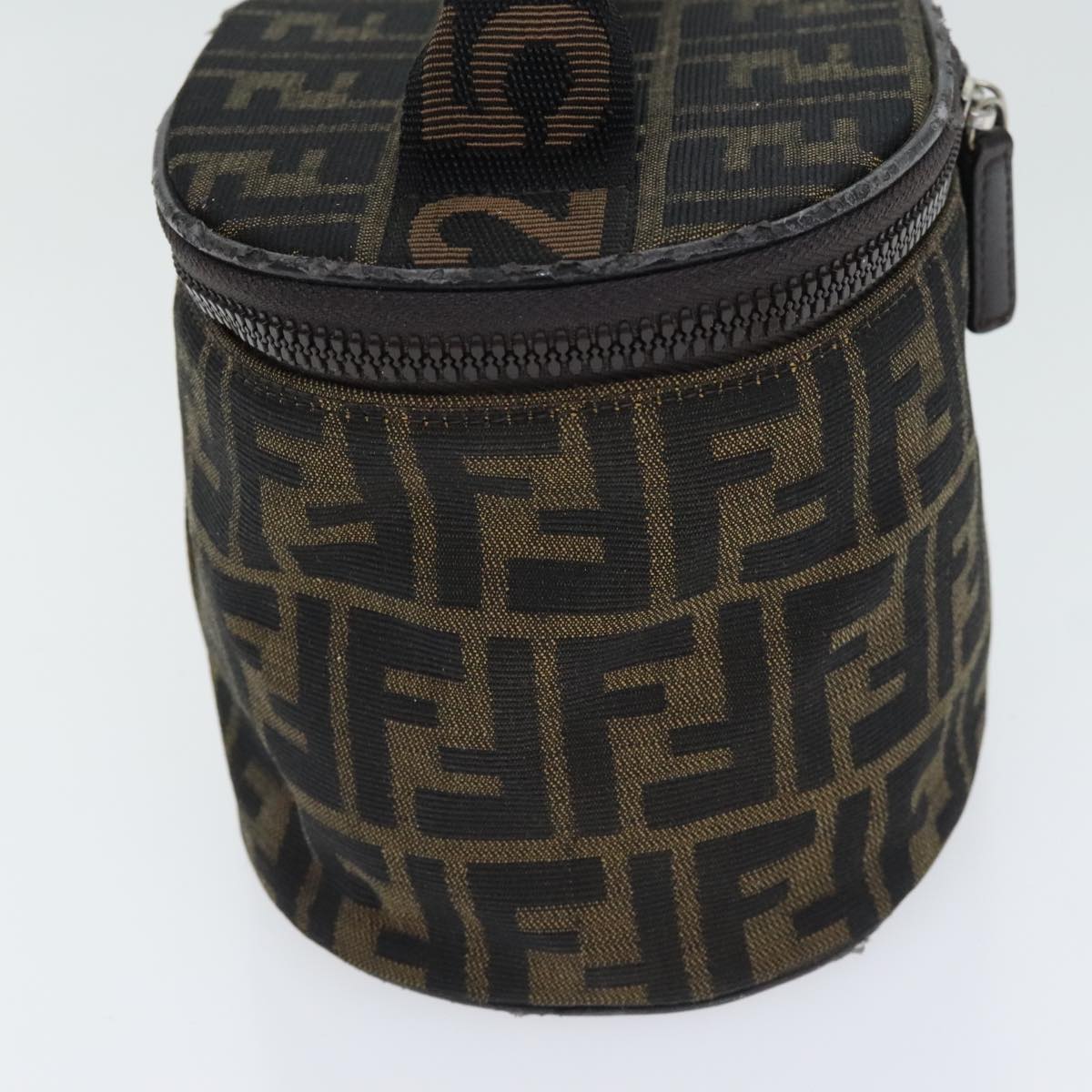 Luxury Fendi Zucca Canvas Vanity Pouch Brown Black Silveryk15192