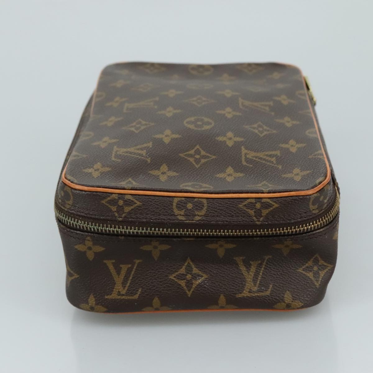 LOUIS VUITTON Monogram Vanity Pouch LV yk16637