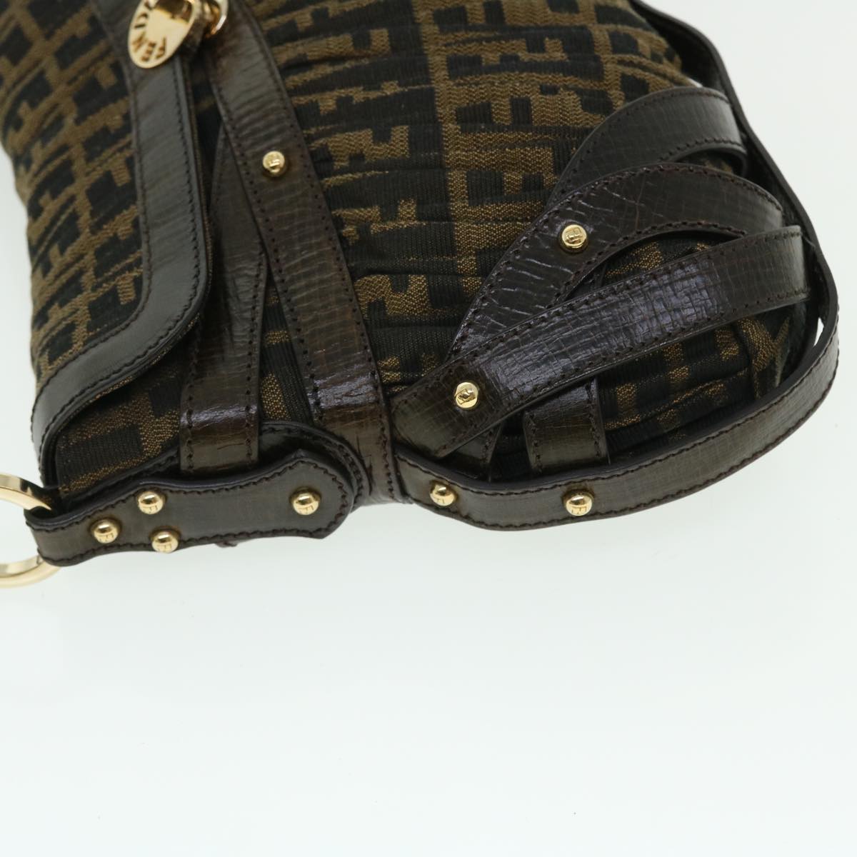 Luxury FendiZucca Canvas Turn Lock Shoulder Bag Black Brownyk8162