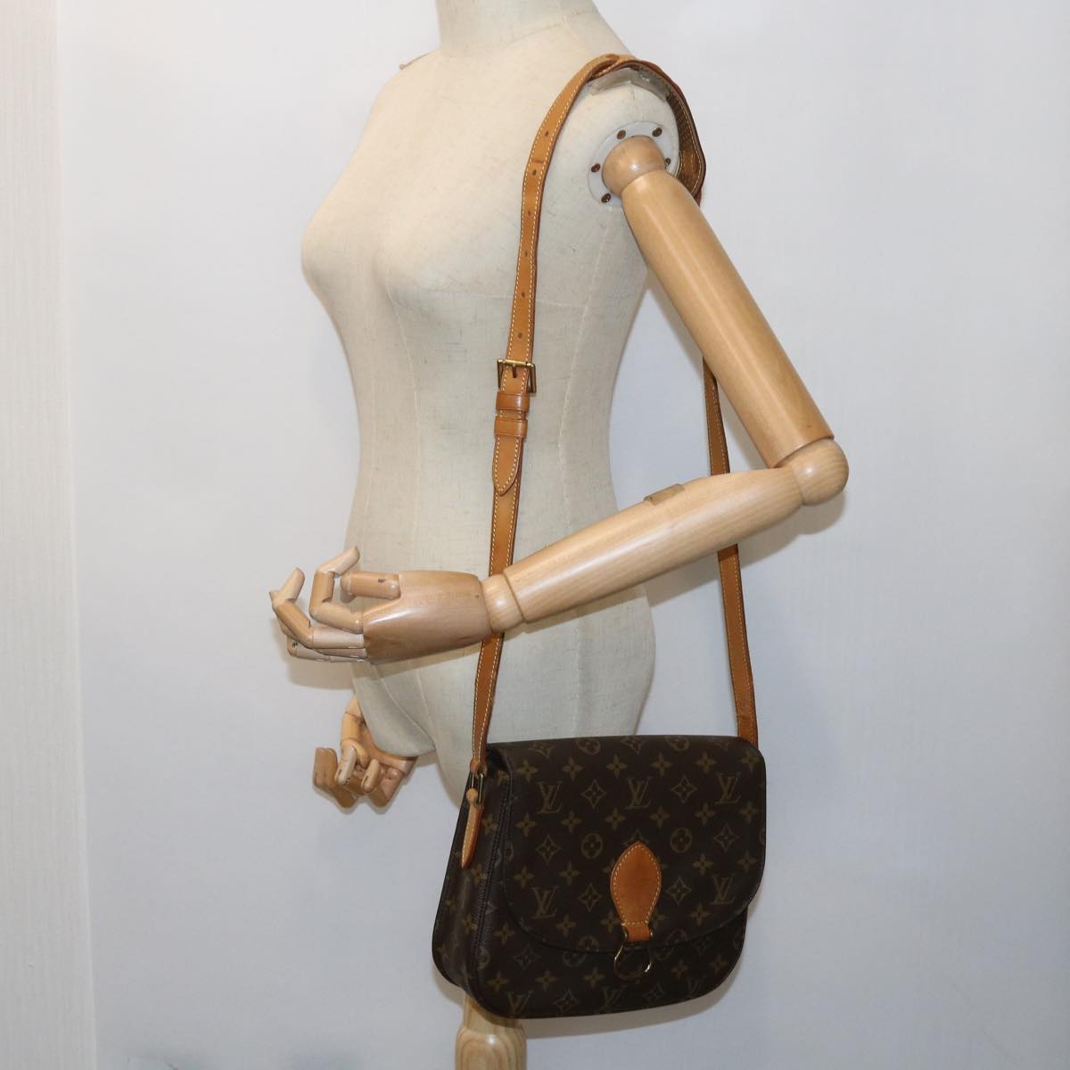 LOUIS VUITTON Monogram Saint Cloud GM Shoulder Bag M51242 LV yk9049