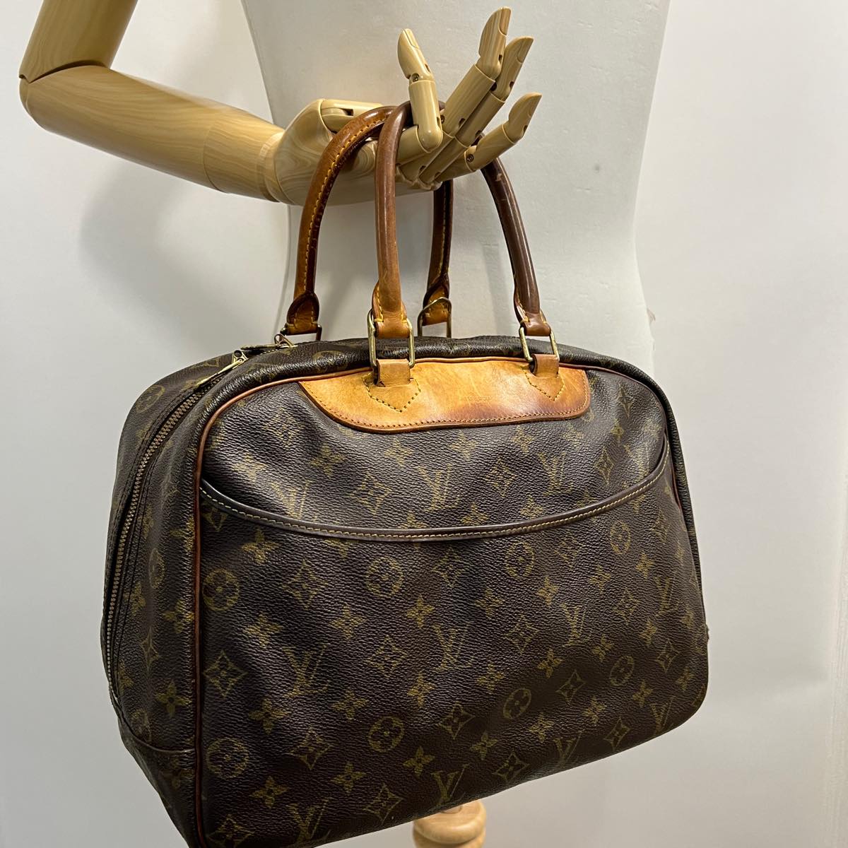 LOUIS VUITTON Monogram Deauville Hand Bag M47270 LV yt888