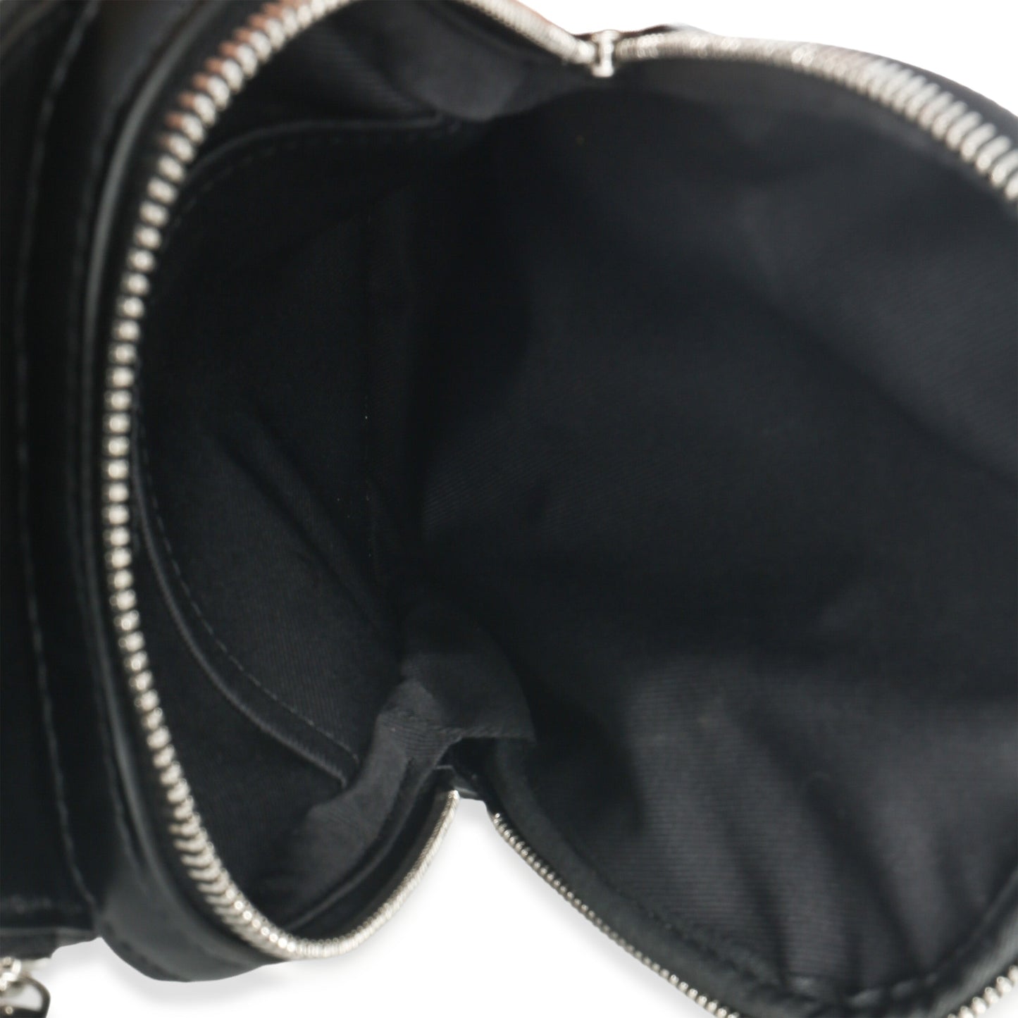 Louis Vuitton Monogram Eclipse Avenue Slingbag PM