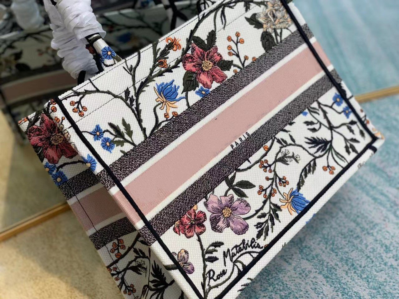 Luxury DiorMEDIUM LADY D-LITE 24 PINK MULTI COLOR PAISLEY EMBROIDERY