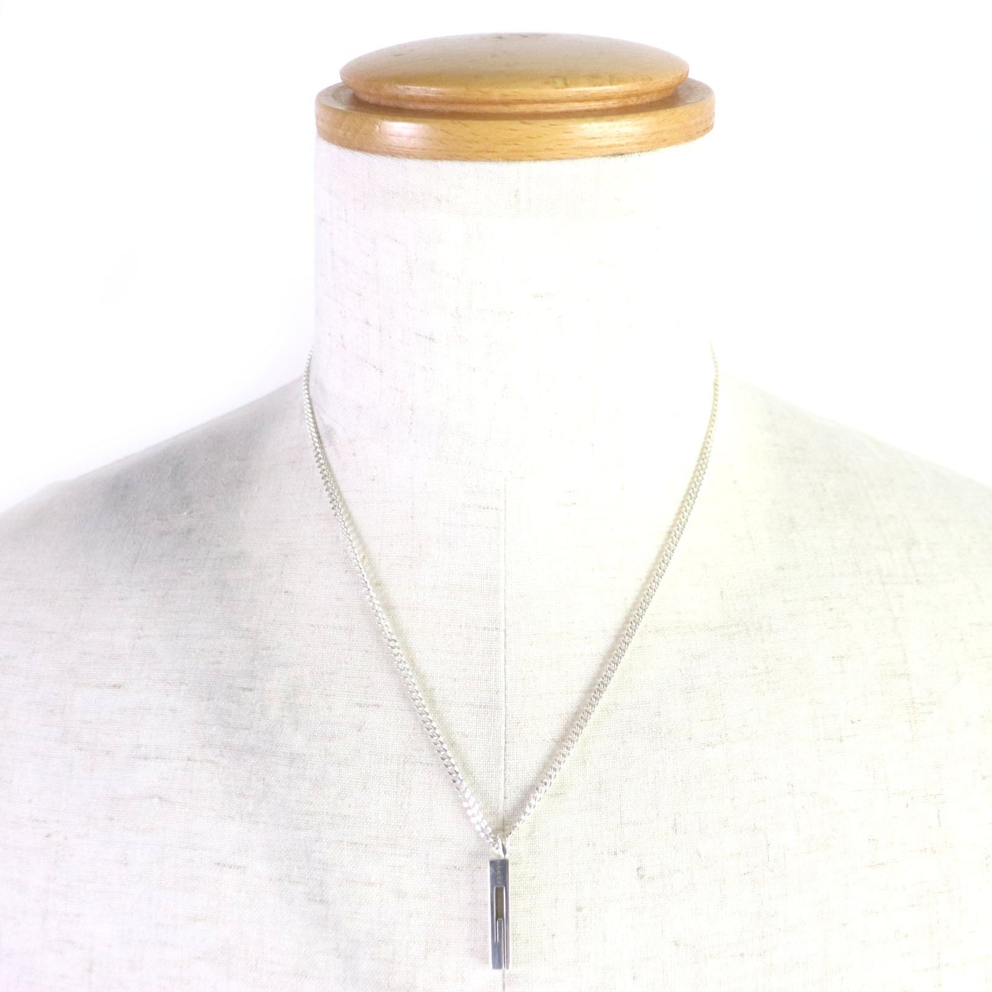 Luxury Gucci Trending 2025 AG925 Cutout G Logo Pendant Necklace