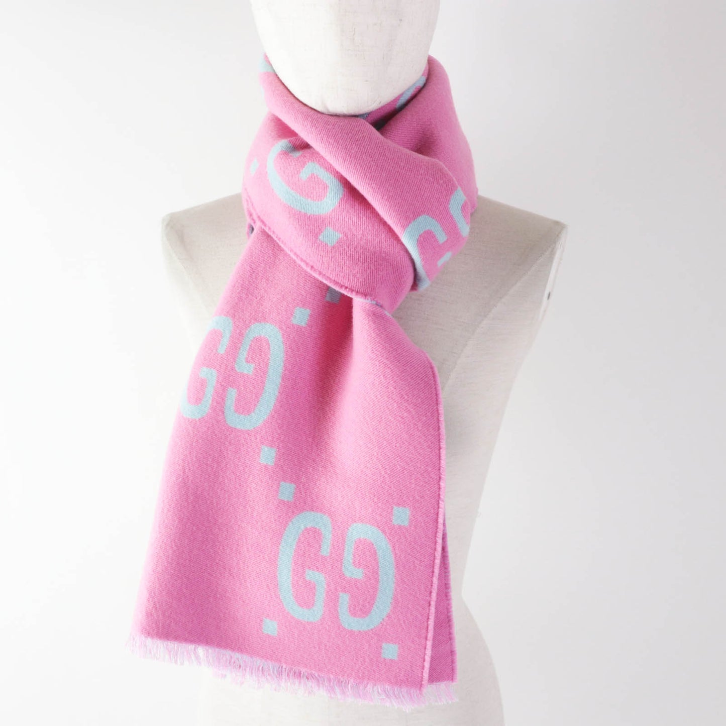 Luxury Gucci Trending 2025 GG Jacquard Wool Silk Scarf 505395