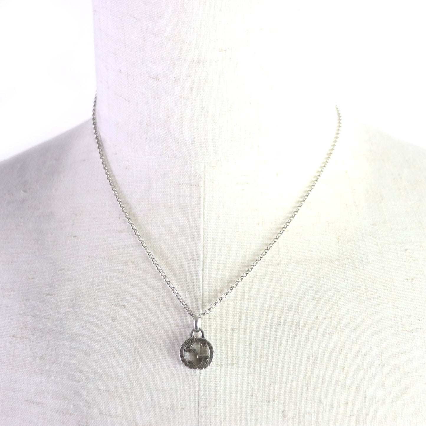 Luxury Gucci Trending 2025 Arabesque Interlocking G Necklace Silver
