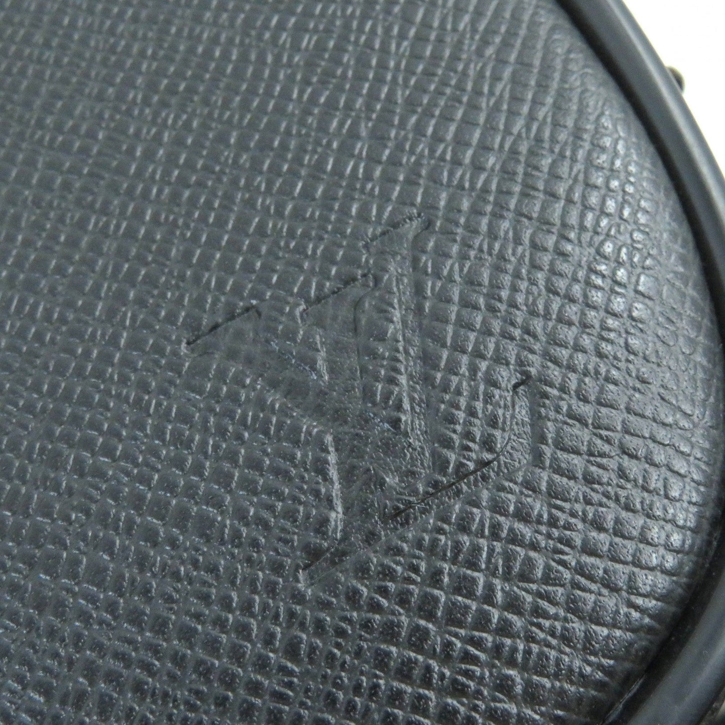 Louis Vuitton Taiga Pilot Case Aldoise Bag