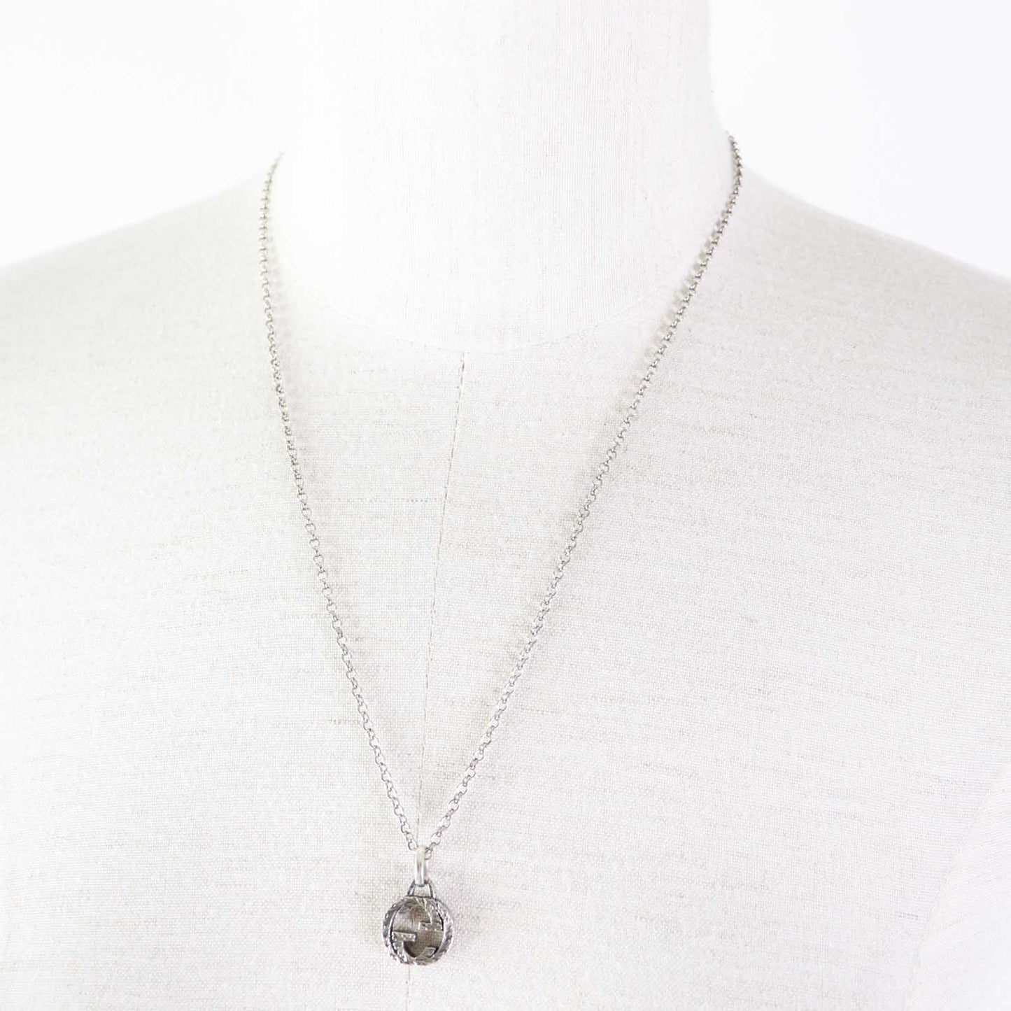 Luxury Gucci Trending 2025 Arabesque Interlocking G Necklace Silver