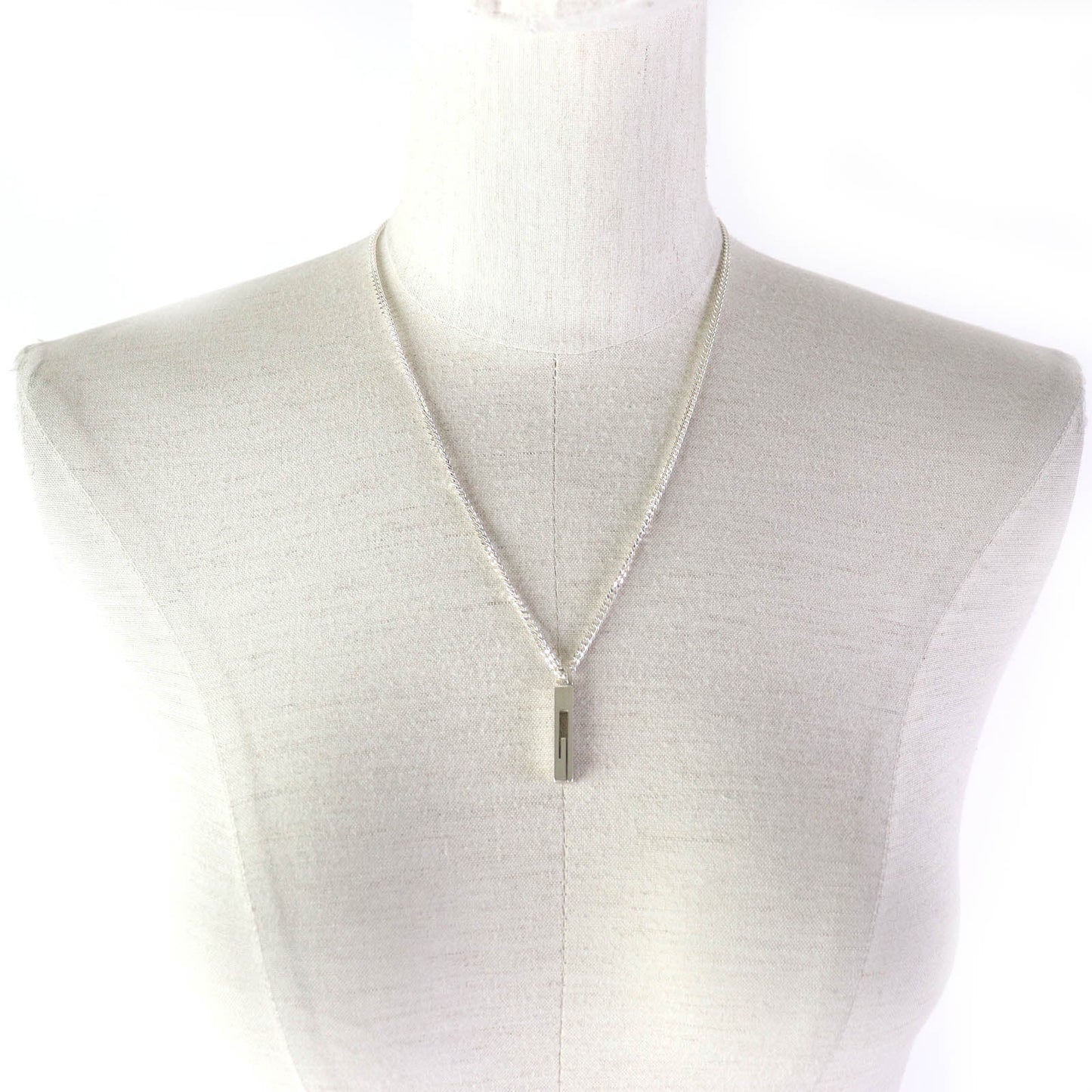Luxury Gucci Trending 2025 Silver Cutout G Chain Necklace