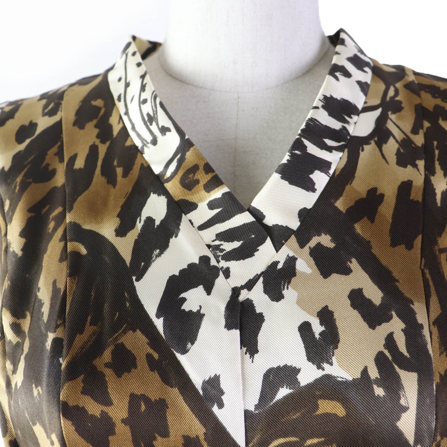 LOUIS VUITTON one piece silk Brown 40