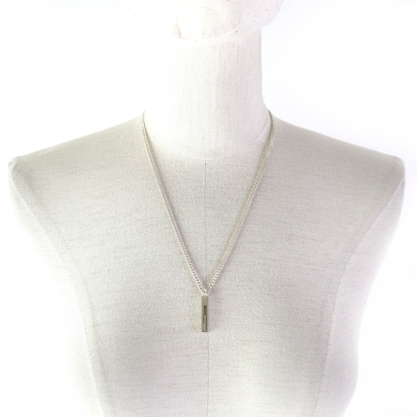 Luxury Gucci Trending 2025 Silver Cutout G Chain Necklace
