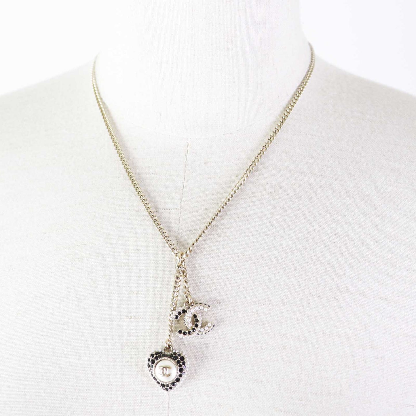 Chanel Pearl COCO Mark Heart Necklace C22B
