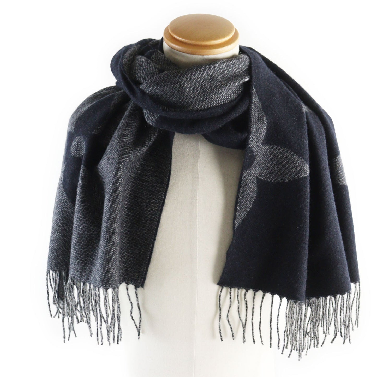 LOUIS VUITTON Scarf M77950 cashmere Navy Monogram Giant