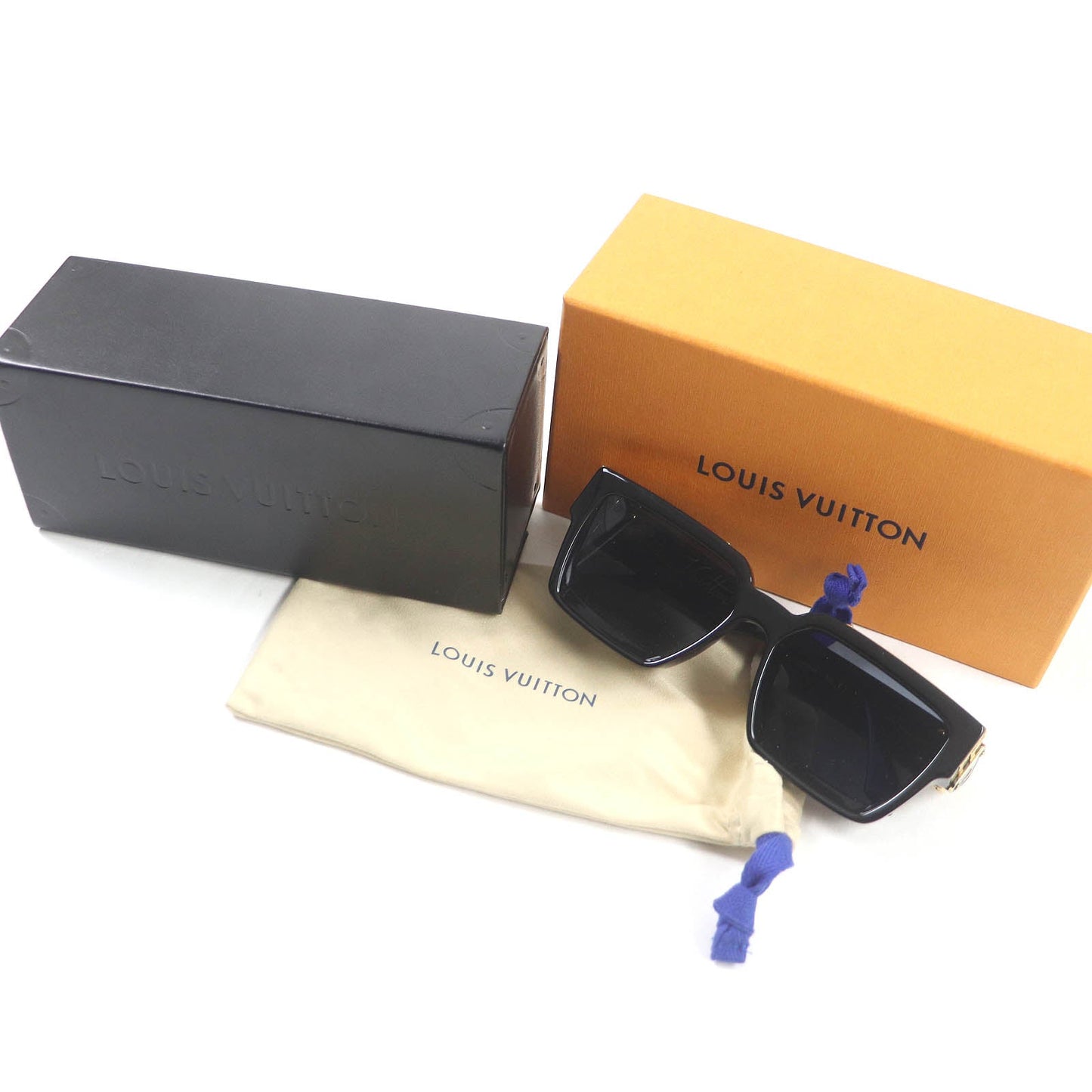 Louis Vuitton Z1165E Sunglasses Noir